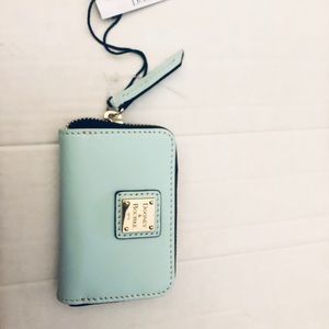 DOONEY & BOURKE BEACON Credit Card zip around